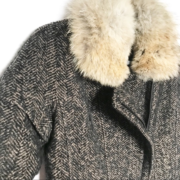 Elie Tahari Wool Coat - Coyote Fur Collar - Picture 2 of 11